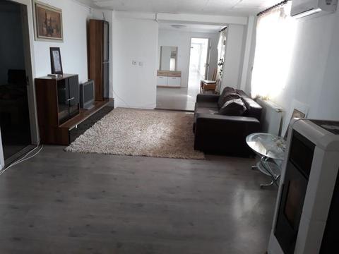 Inchiriez apartament 100 m