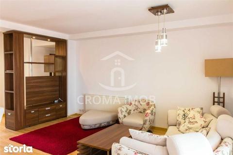 Inchiriere apartament 3 camere, in Ploiesti, lux, zona Ultracentral