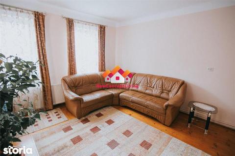 Apartament de inchiriat in Sibiu la casa - 3 camere-mobilat si utilat