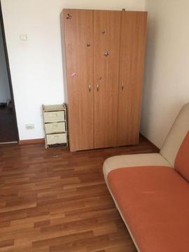 Inchiriez o camera in apartament cu 3 camere George Enesci