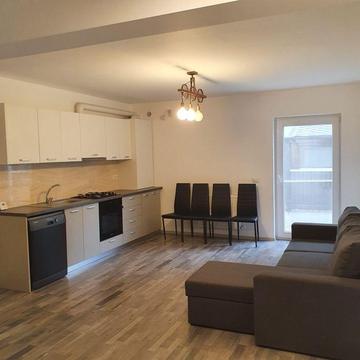 Închiriere apartament 3 camere bloc nou