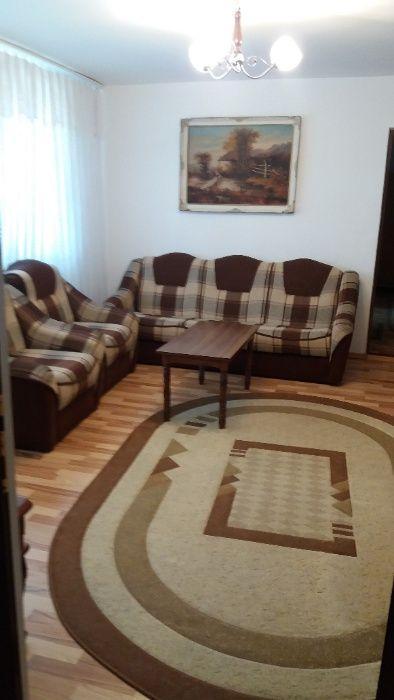 Inchiriez apartament 3 camere in Slobozia