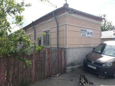 Urgent casa de vanzare in zona judecatoria Rm Sarat