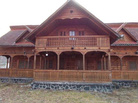 Constructii din lemn - Pensiune si Casa de lemn traditionala Maramures