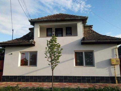 Vand casa sau schimb cu ap. in Sannicolau sau Timisoara + diferenta