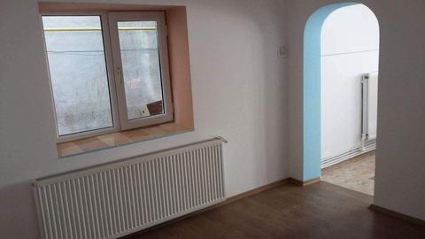 Inchiriez Spatiu Comercial