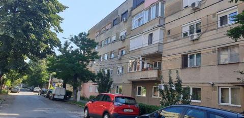 Vand apartament 3 camere central,str.. T. VLADIMIRESCU