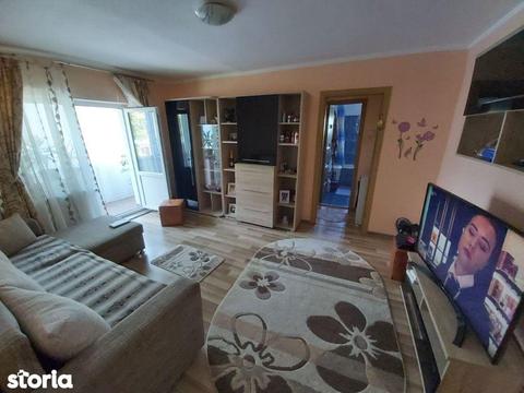 Apartament 2 camere spatios, Etaj 1/4, Zona Confectii