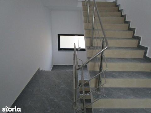 Apartament 3 camere, bloc nou, Vlaicu