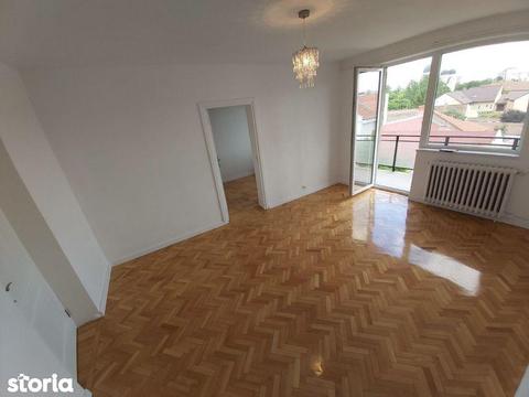 Apartament 3 camere central, Strada Stefan Augustin Doinas