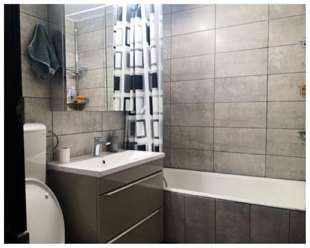 Proprietar – vand apartament central cu vedere pe bulevardul Dacia