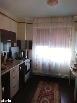 Vânzare apartament cu 2 camere