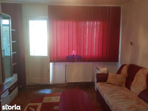 Vand apartament 2 camere semidecomandat, et.3, Micro3, ID 636