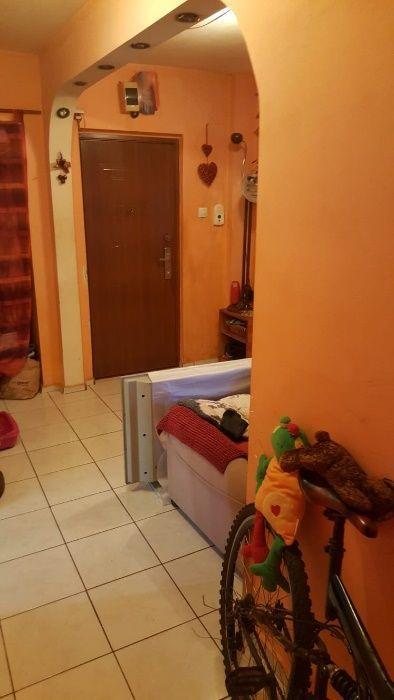 Apartament 3 camere, DECOMANDAT, CONF. 1