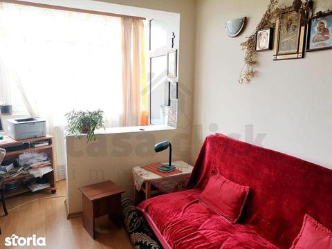 Apartament 2 camere, Mazepa 1, etaj intermediar