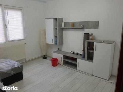 Vand apartament, 1 camera, parter, decomandat, 28 mp, M40