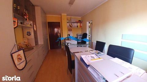 Apartament cu 3 camere+ uscatorie, Transilvaniei