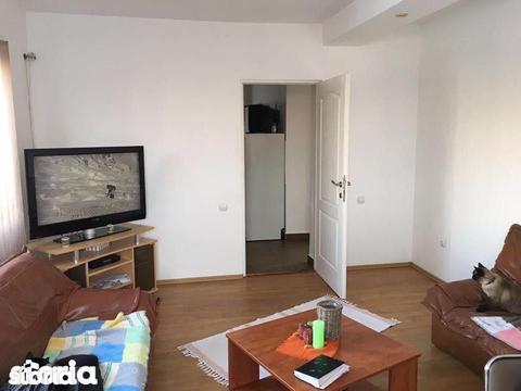 Bloc nou zona Pietei apartament 3 camere cu loc de parcare inclus