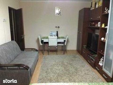 Cv 369 Macului, apartament 2 camere, decomandat