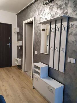 Vand apartament nou o cameră în tudor