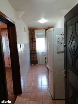 Apartament, 58 m², Valcea (judet), Ramnicu Valcea