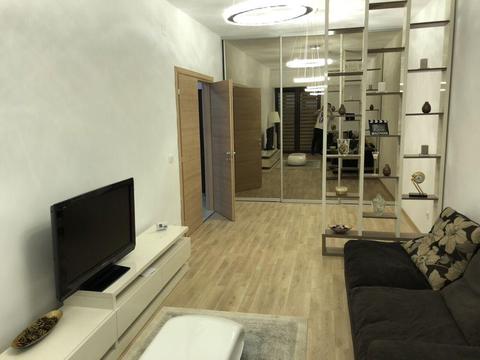 Inchiriez apartament 2 camere 74mp,decomandat, NOU, sector 4 Bucuresti