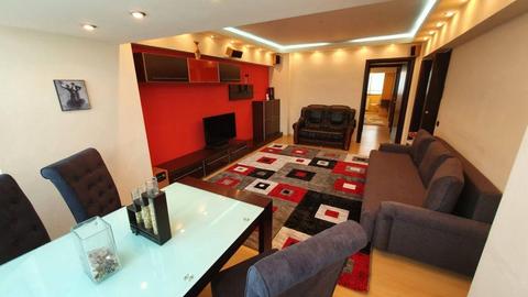Inchiriez Apartament 3 Camere Decebal XO Lounge Loc Parcare