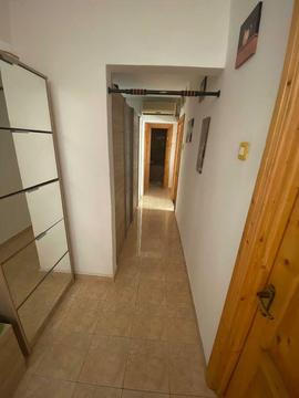 Inchiriez apartament