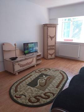 Închiriez apartament