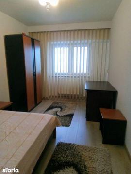 Apartament 3 camere decomandate - Centru-Plaja Modern - 500 euro/luna