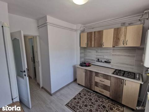 Apartament 2 camere decomandate etaj 1,zona Milcov-Orizont