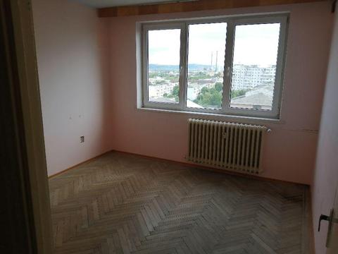 Vând apartament 2 camere decomandat