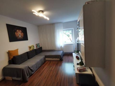 Vând apartament 2 camere metrou