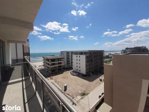 Mamaia Nord-langa plaja, 2 camere cu curte 40mp si vedere la mare