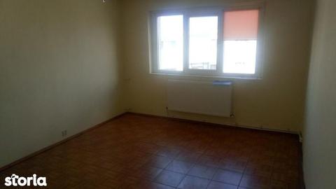 Apartament 3 camere-zona Dacia
