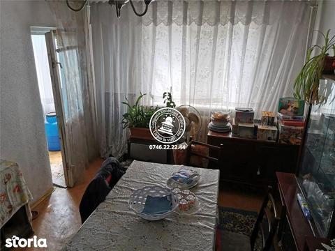 Apartament 3 camere de vanzare Canta