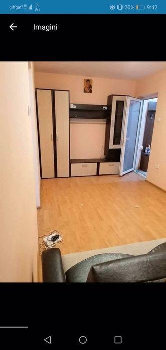 Vand apartament cu 2 camere