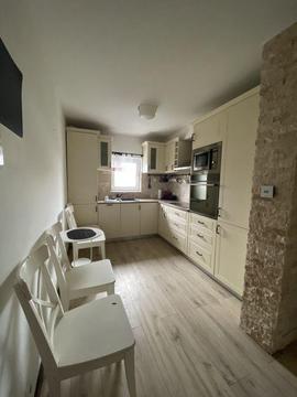 Chierie- Apartament cu 4 camere