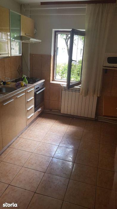 Apartament cu 2 camere de inchiriat