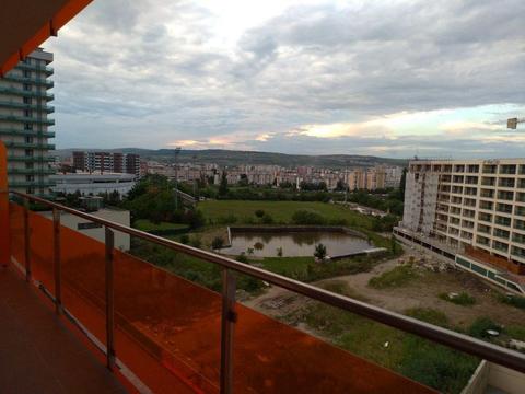 Închiriez apartament in Viva City