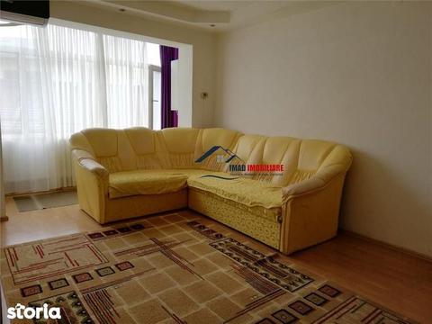 Aproape de centrul orasului! Inchiriere apartament cu 2 camere in Targ