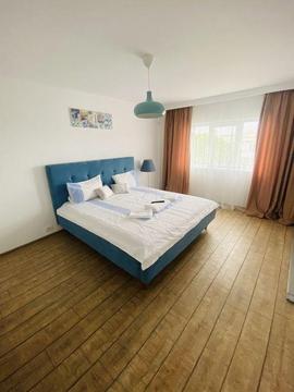 Inchiriez apartament termen lung strada rozelor vizazi de hotel paradi