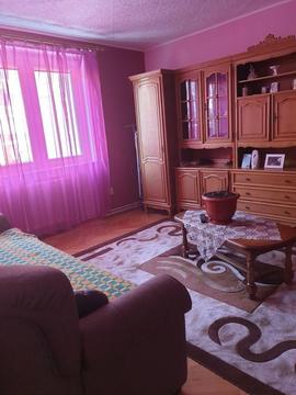 Apartament cu două camere de închiriat