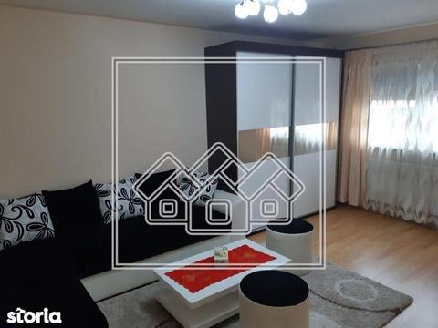 Apartament 2 camere-Zona Vasile Aron
