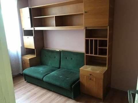 Închiriez apartament cu 2 camere