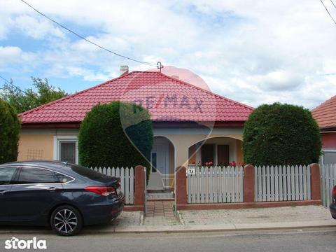 Casă de vânzare în zona Central ADJUD