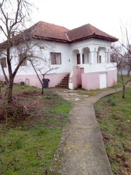 CASA 4 camere si teren com Săulești, sat Bibești GORJ