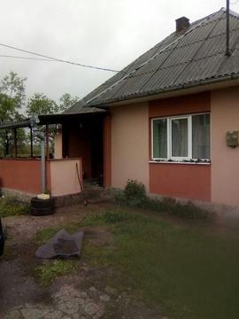 Casa la șosea la 35 km de Baia Mare ,vând sau schimb
