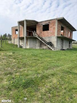 Somcuta Mare, casa in constructie, 76 ari