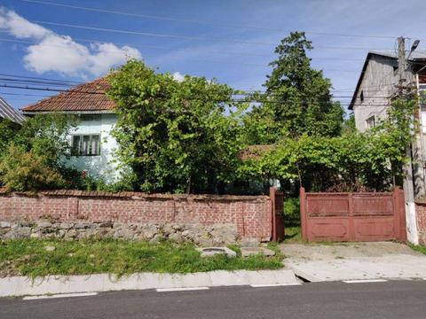 Vand casa si teren in Vaideeni, Valcea